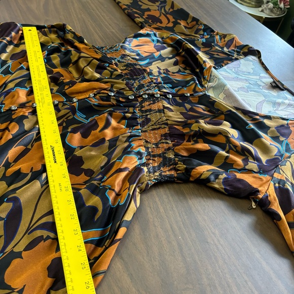 Shyanne hi low button front long sleeve ruffle cuff maxi dress XXL - Picture 3 of 16